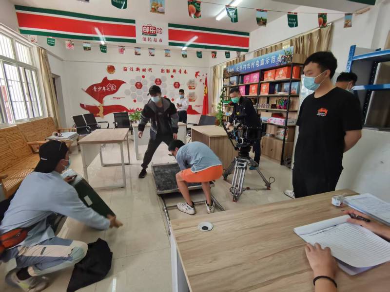 追星女孩心理学分析报告：南丹县广告片拍摄公司揭秘饭圈应援式传播逻辑
